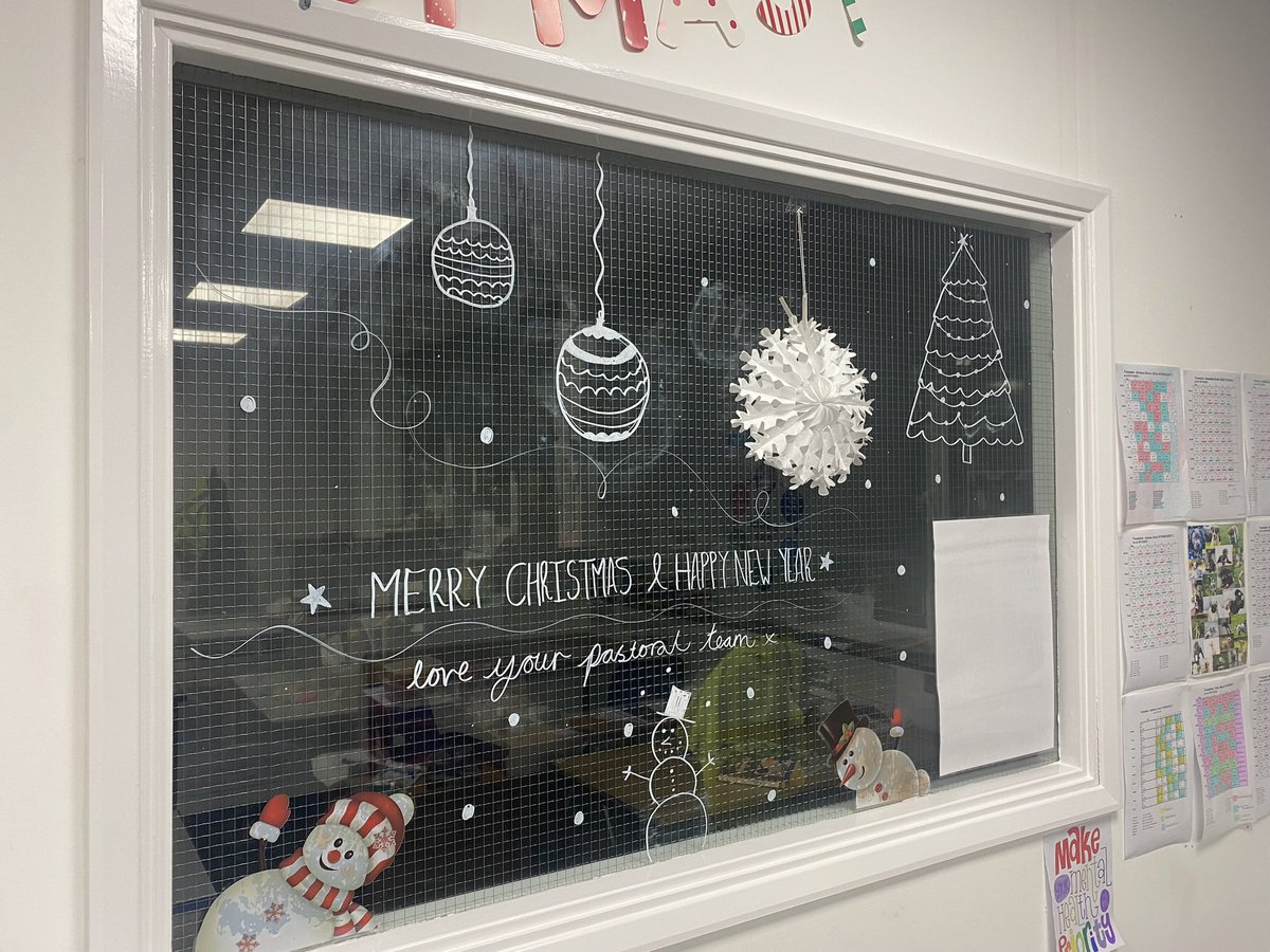 Miss Davey-Sellars tweet media