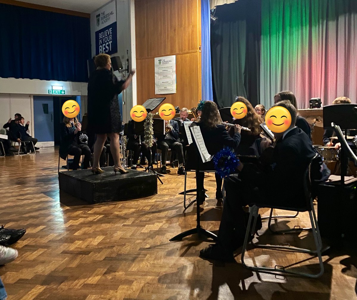 Miss Davey-Sellars tweet media