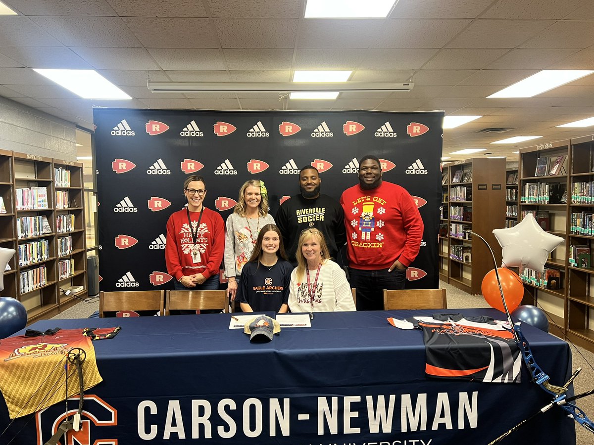 Riverdale archer Reagan Garrett signs with Carson-Newman. We are excited for her opportunity with #EagleArchers <a href="/RiverdaleHighTN/">Riverdale HS</a> <a href="/RHS_SID/">David Limbaugh</a> <a href="/tljblair/">Tamera Blair</a>