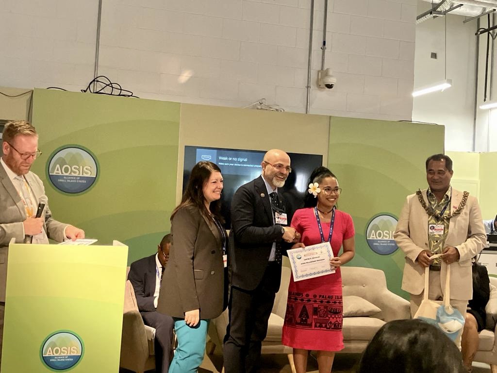 PalauMission's tweet photo. We proudly congratulate 🇵🇼 Ms. Ianthe B. Douglas @dichelaptuch for completing the AOSIS Fellowship FY2023 🎉

Thank you @AOSISChair and Team for the knowledge, support, and guidance you have invested to the  #AOSIS fellows https://t.co/H2lfUvjB5w