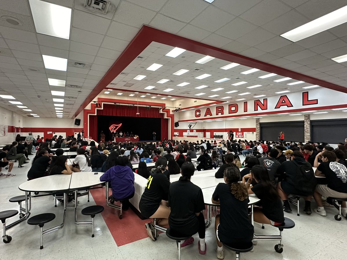 Biggest signing in HHS history???? Faith Franklin chooses Vandy!!!! Let’s grow!!!!! <a href="/faithflora00/">Faith Franklin</a> <a href="/vandyxctrack/">Vanderbilt XC • Track & Field</a> They got themselves the best around!