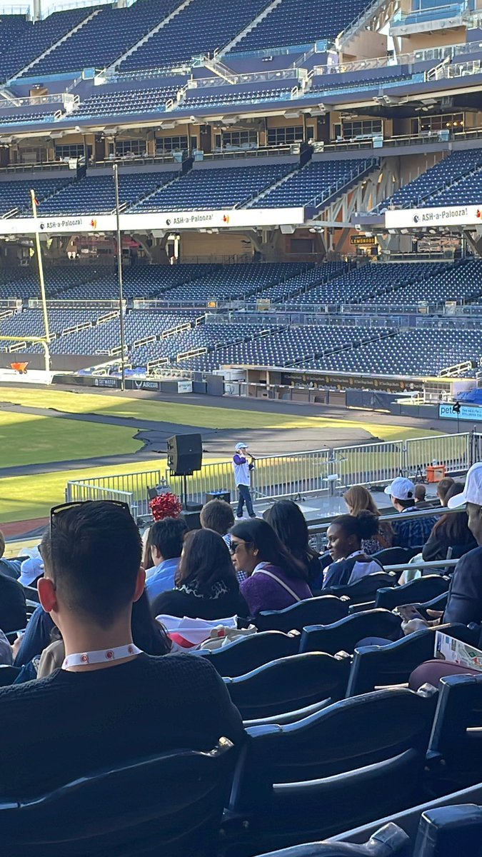 Boris Martinez (@borismartinezmd) on Twitter photo “Structural barriers potentiate a lack of belonging and impostor syndrome for trainees of gender minorities and underrepresented communities” #ASH2023 #ashapalooza “Structural barriers potentiate a lack of belonging and impostor syndrome for trainees of gender minorities and underrepresented communities” #ASH2023 #ashapalooza