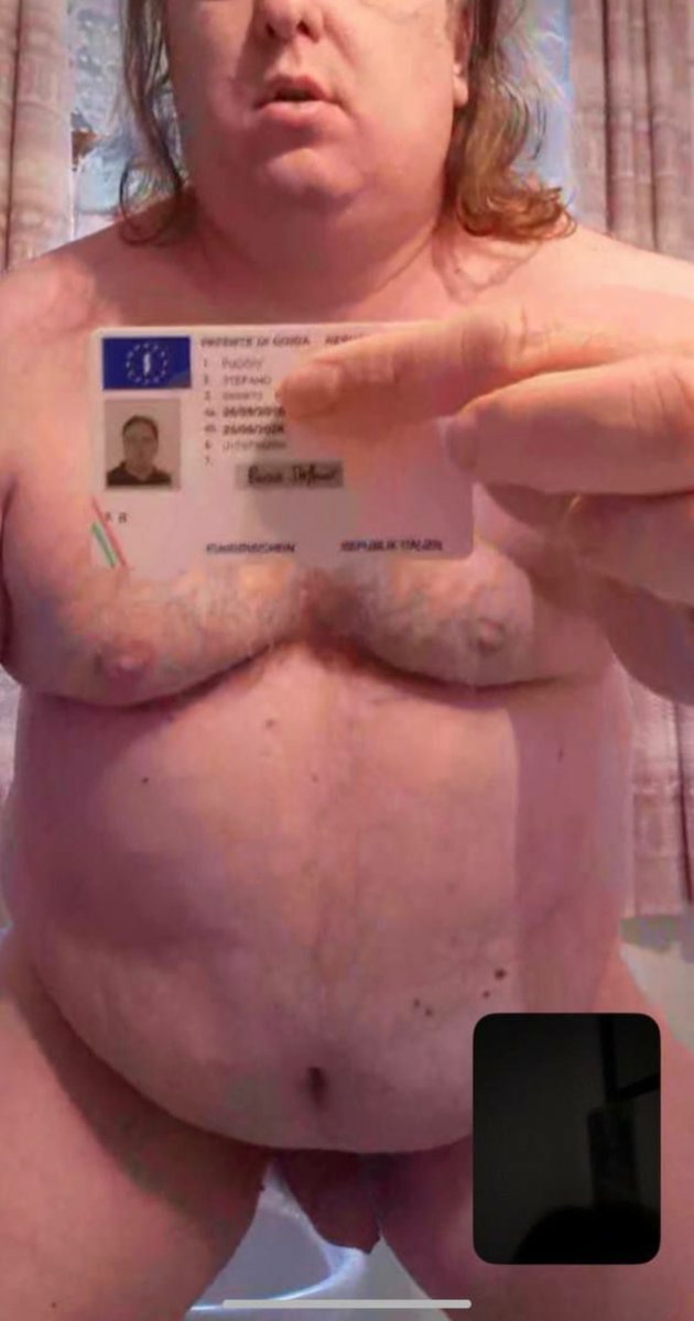 Il mio verme è tornato a strisciare per farsi postare da me e chi sono io per non sputtanarlo ancora? 😈 retweet

#moneymiss #moneyslave #findom #femdom #cashslave #humanatm #findomgoddess <a href="/findomitalia/">Findom Italia</a>