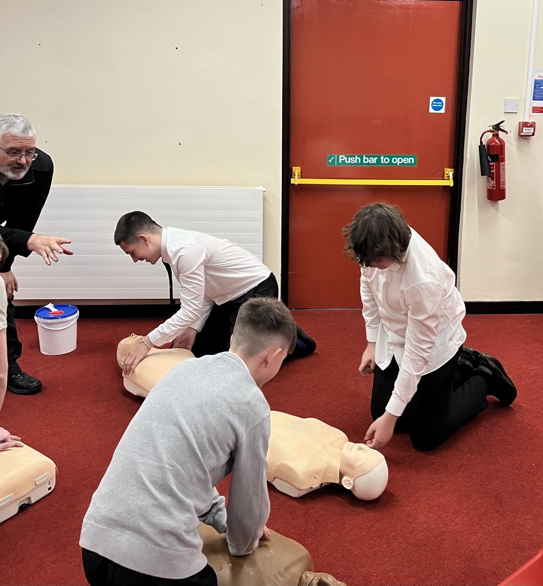 Mr Stewart tweet media