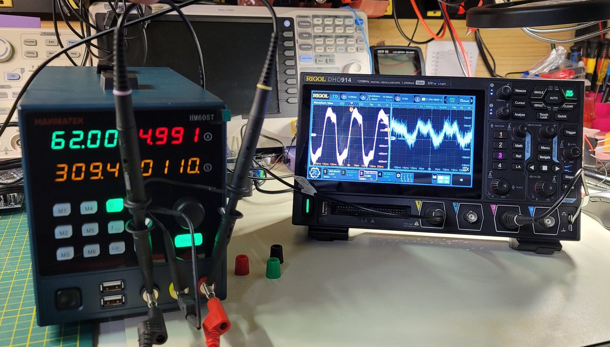glenbeer's tweet photo. Load testing the #Hanmatek HM605T to its max, 309 watts. While measuring common mode noise on #Rigol DHO900 #Oscilloscope. Surprisingly, the power supply stayed fairly cool.
#EastTester crap.
#Electronics https://t.co/O3iffl0xjl