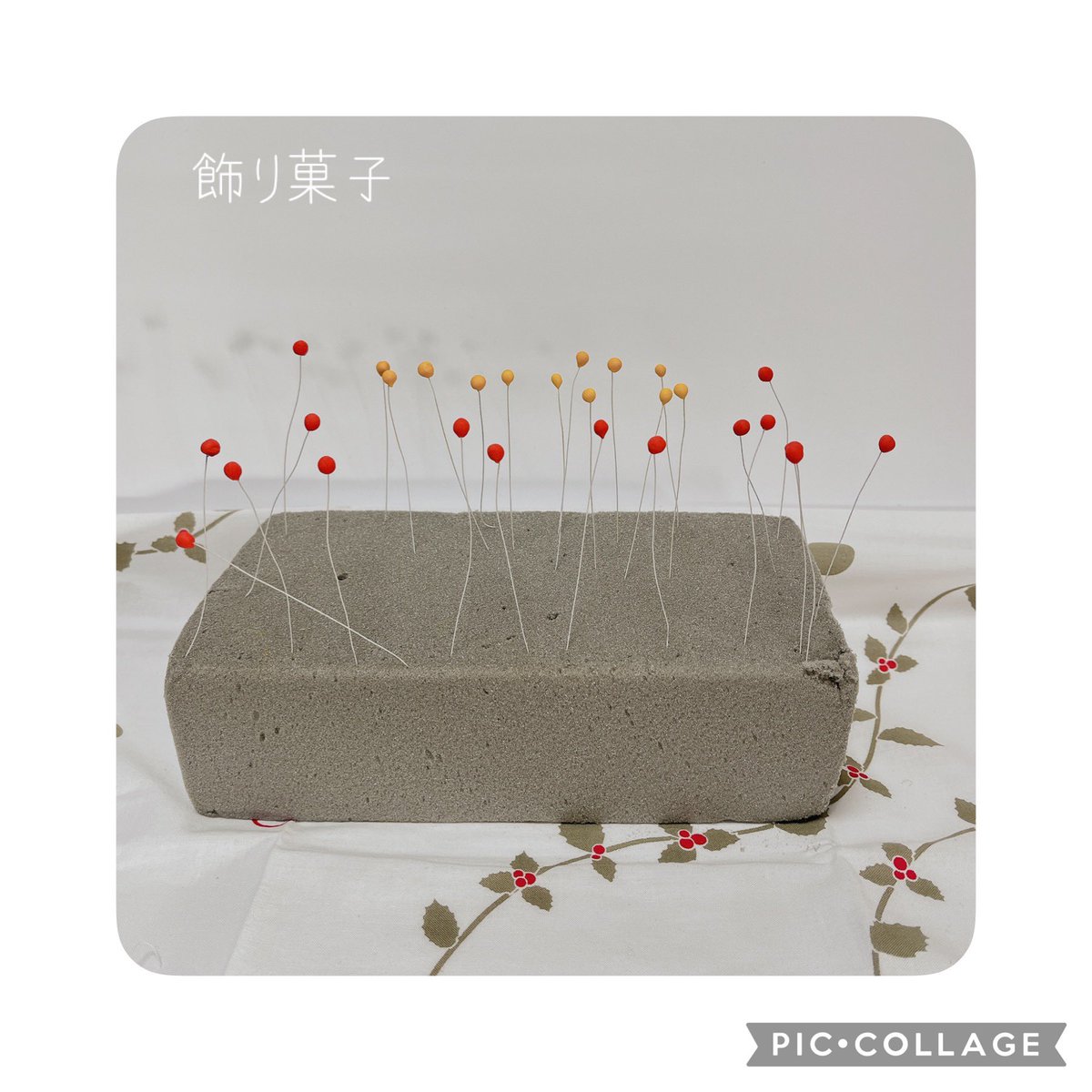 mily3133's tweet photo. 飾り菓子製作中♪
紅葉🍁の���の作品…
どういう仕上げにするか妄想中🤭

#飾り菓子　#和菓子　#手拭い　#染の安坊　#砂糖 https://t.co/xN5IDj1AG0