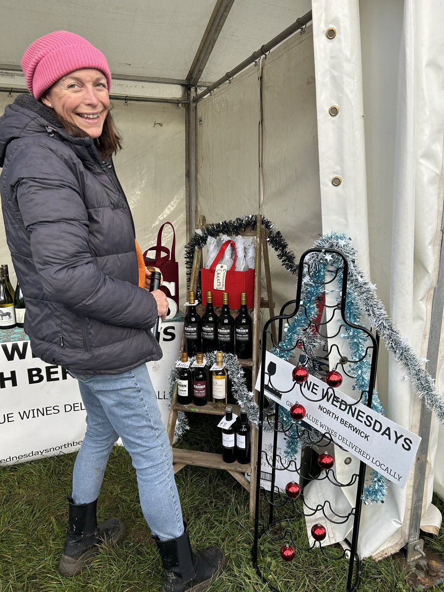 eastfortunefarm's tweet photo. 🎄😁 It’s East Fortune Farm market day this Sunday 10-3pm! 

We have over 40 great stallholders attending! 

Venue 📍
East Fortune Farm
East Fortune 
EH39 5BT
(Along from Merryhatton Garden Centre) 

Dogs welcome 🐶🍦 
Free field parking 🅿️ 
Blue badge parking at farm shop https://t.co/DOBnp0FCFV