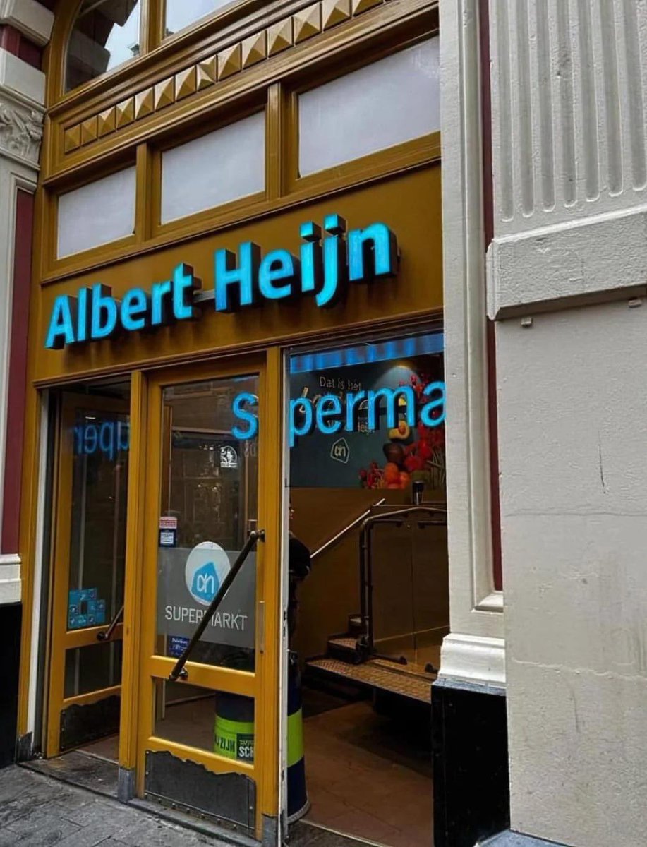 ziekenverzorger's tweet photo. Aankomende #feestdagen maar even op de kleintjes letten 😉 #AH @albertheijn https://t.co/DwAm7H9ptu