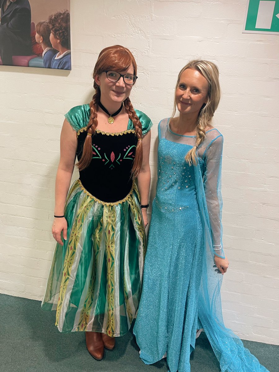 Just another working day 🤍❄️💙