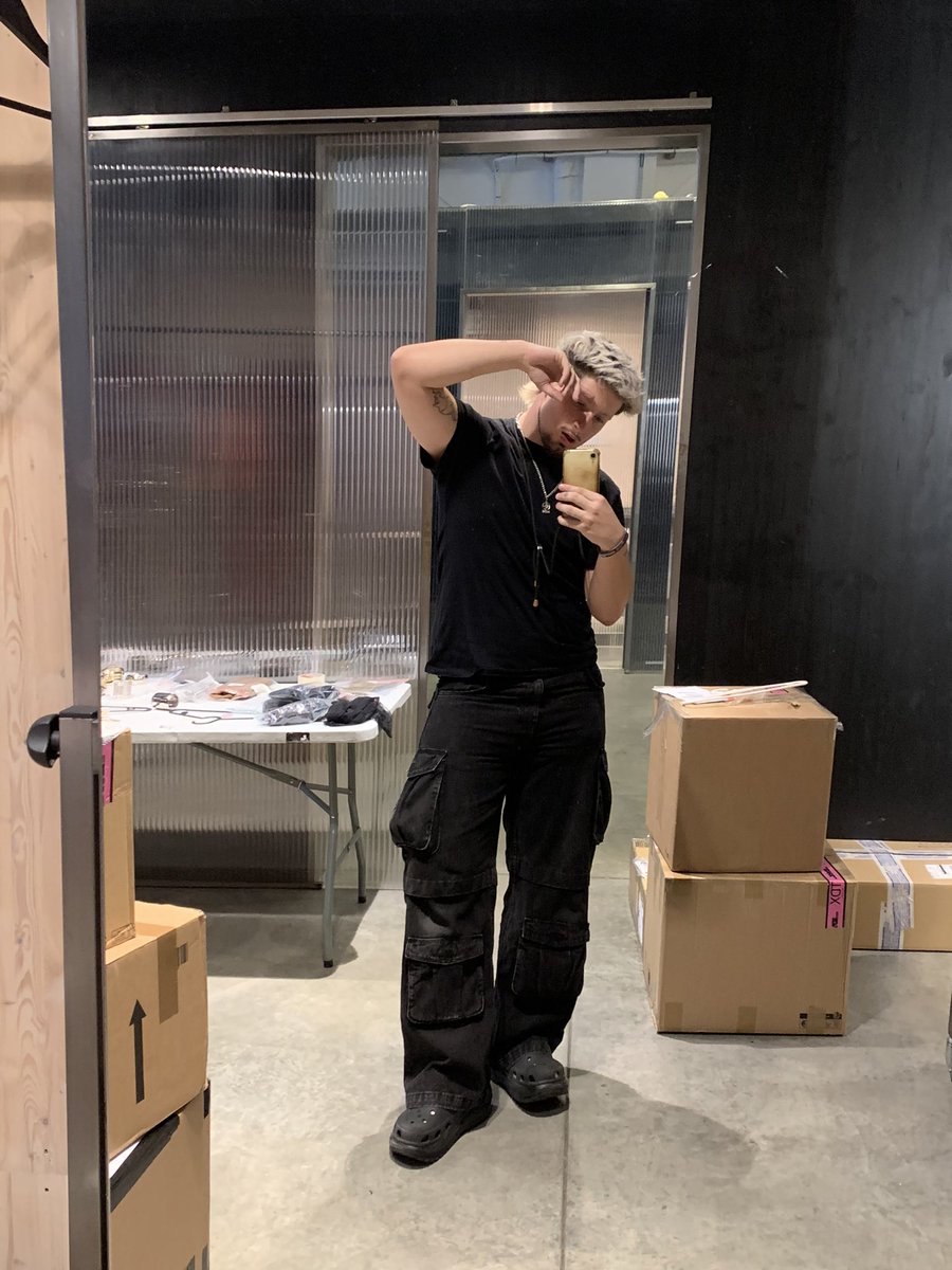 sor lorda ✝️ tweet media