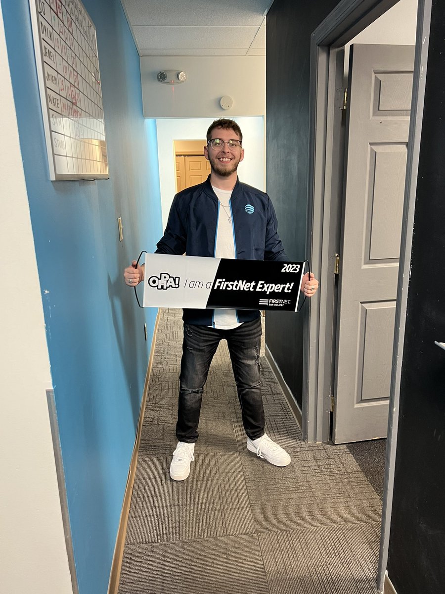 🗣️<a href="/DylanB_atATT/">Dylan Bennett</a>  for hitting First Net Expert. He’s 2 for 2 as a First Net Expert! Way to lead the way in First Net. ⚡️⚡️