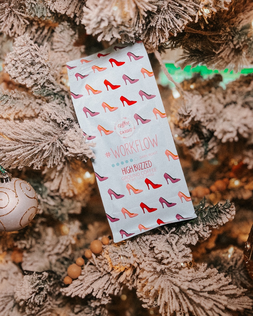 Need a perfect White Elephant gift ? Or how about a stocking stuffer for the dark roast lover in your life. Try #workflow ! It has extra caffeine 👀❄️