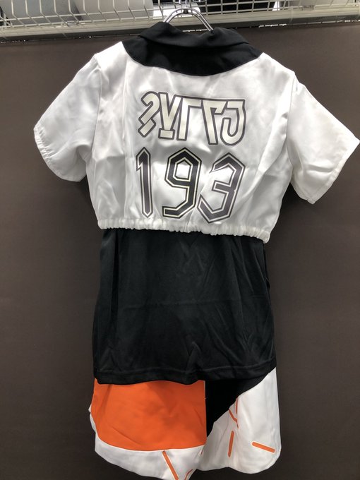 kbooks_cospre's tweet image. 【入荷情報】
#ポケットモンスター ソード・シールド  
#サイトウ  女性用XLサイズ 税込4,950円 
※一部難あり が入荷致しました！  
他キャラクターの衣装も在庫がございますよ！  
#kbooks #コスプレ #cosplay #乙女ロード #アコスタ #となコス #冬コミ #kbコスプレ入荷_ポケモン