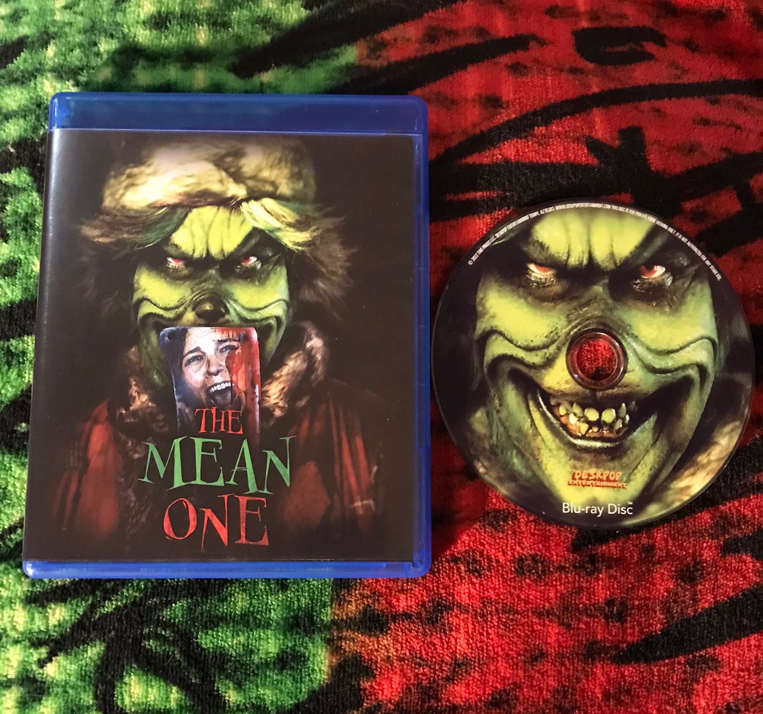 🔪🔪Jeanne Loves Horror🔪🔪 on X: Watching The Mean One #MovieTime🎄🍿🩸❄️   / X