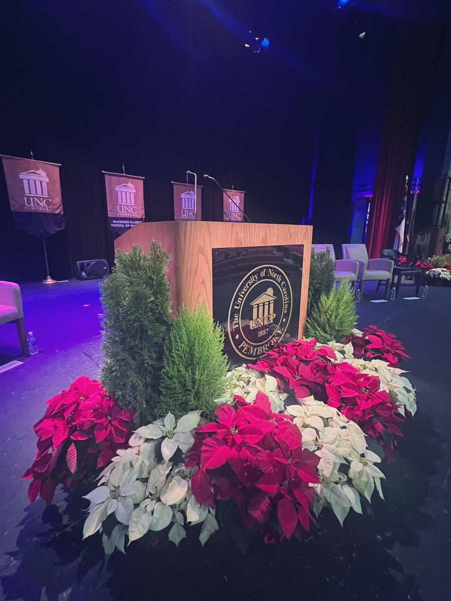 JoannaHersey's tweet image. Let’s go!! It’s time for commencement! Well done everyone, let’s celebrate! #Commencement2023 #UNCPembroke #WellDone 🖤💛🎓