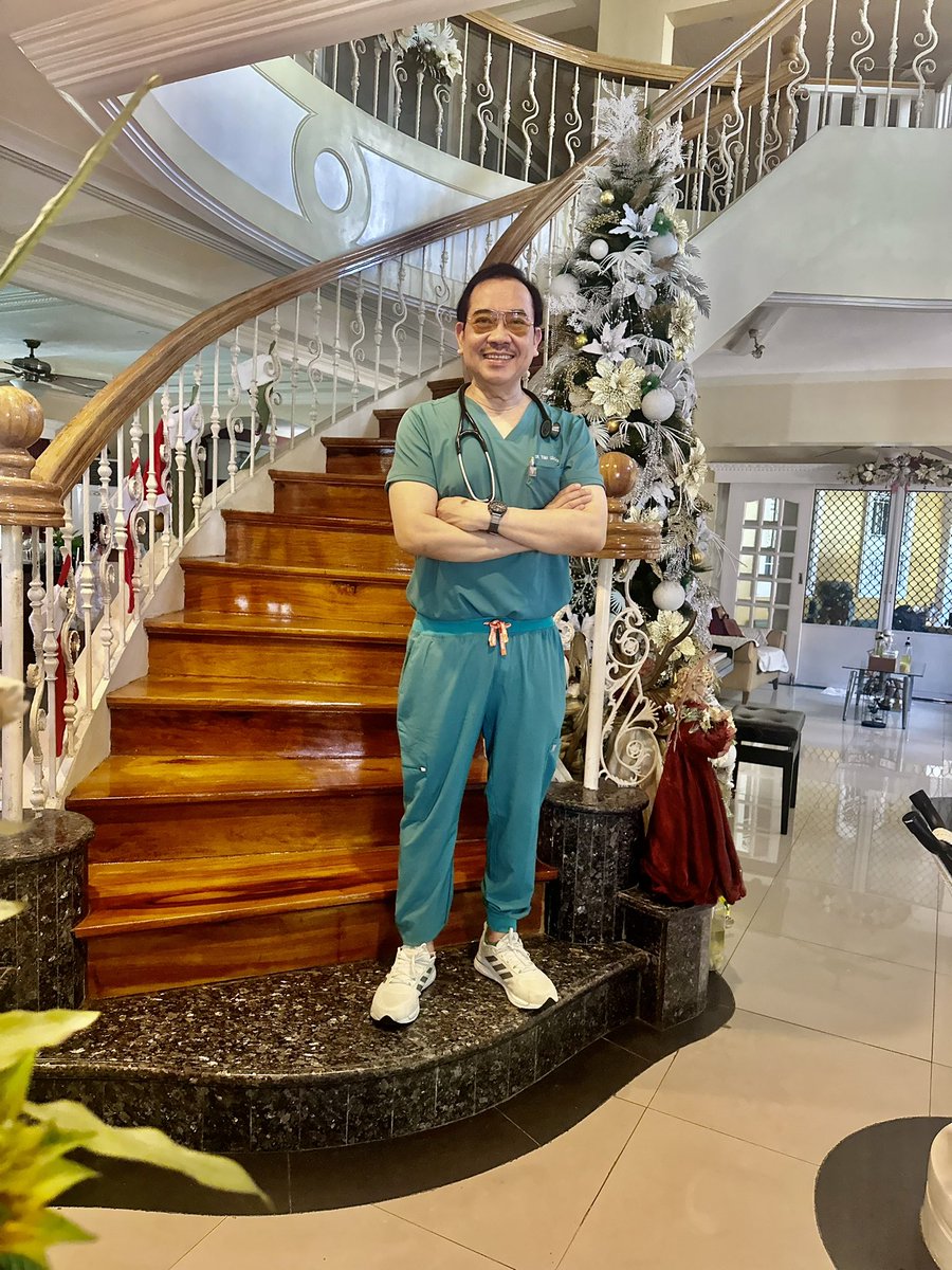 Off to work. 👨‍⚕️🏥🙏 While the Christmas tree is nice, it's the family that adds spice.🎄🎄🎄 Reflecting today. It’s 🎄a symbol of hope , love , and kindness. Though the best gifts in life will never be found under a Christmas tree, those gifts are friends, family, children and…