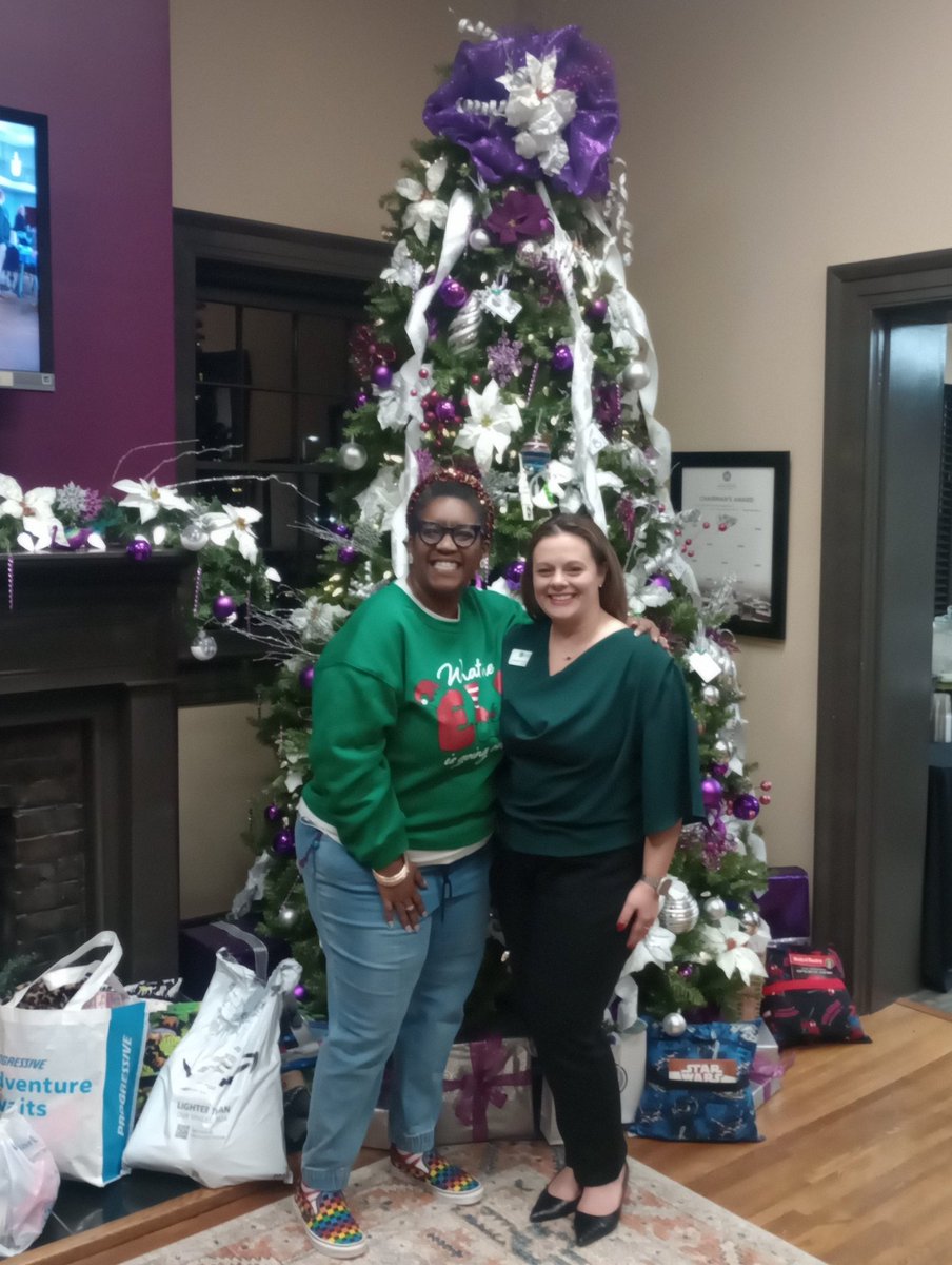 KCpriss's tweet image. From Celebrating with Maury Alliance members to Finally seeing the next Fête Magazine hit the community. I needed this!!.. 
#DontLetNothingStopYourJoy
#UseYourGifts