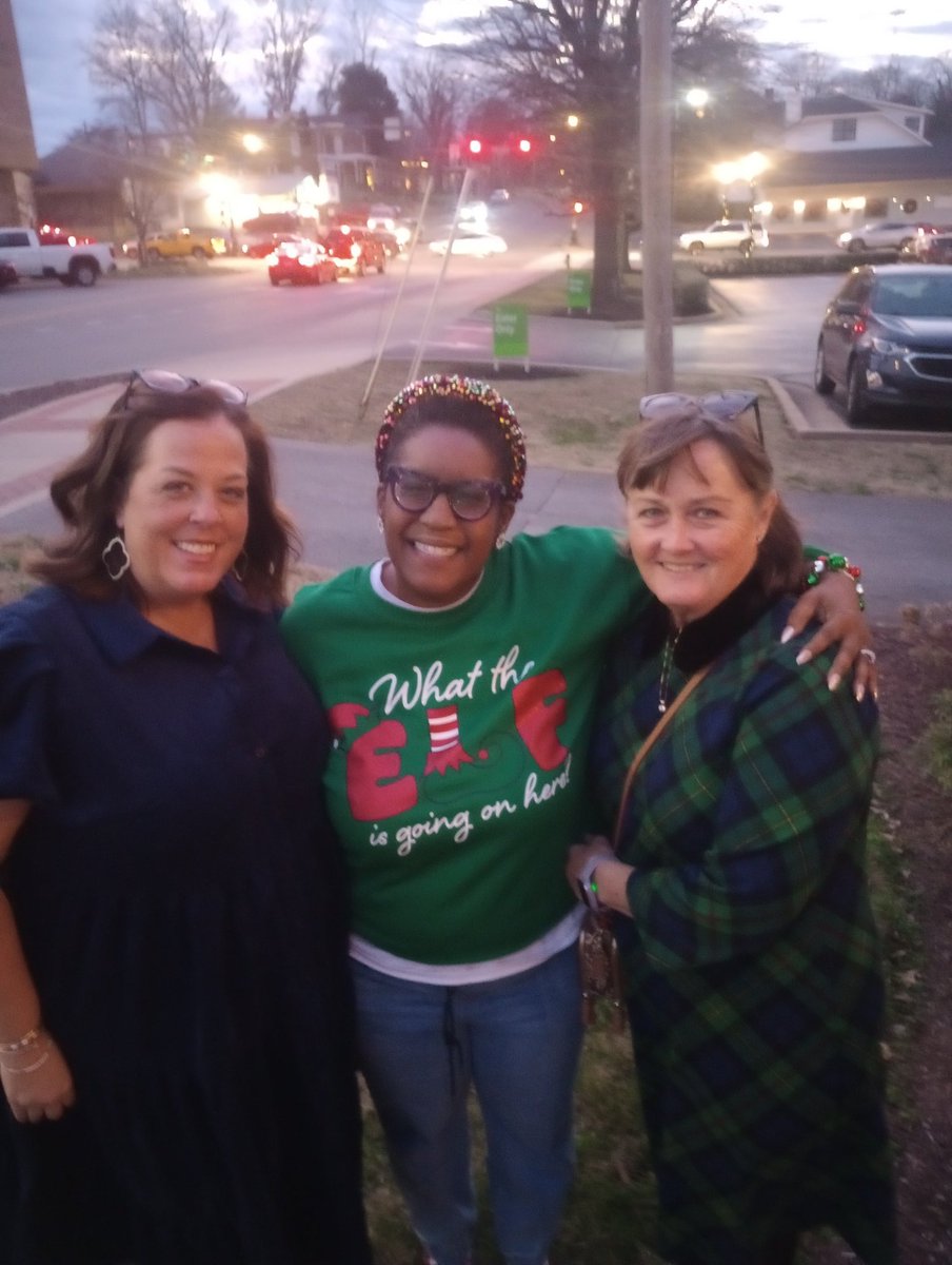 KCpriss's tweet image. From Celebrating with Maury Alliance members to Finally seeing the next Fête Magazine hit the community. I needed this!!.. 
#DontLetNothingStopYourJoy
#UseYourGifts