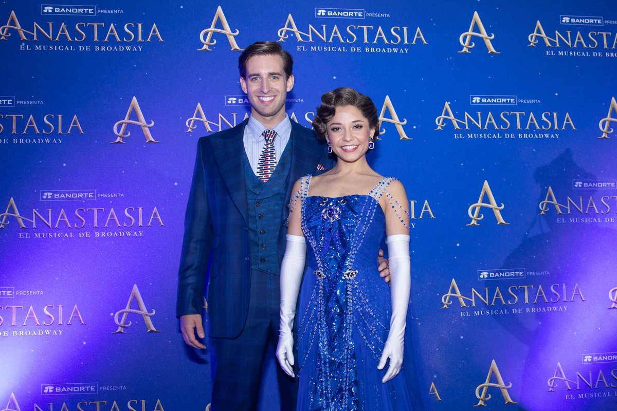 RevistaExt's tweet photo. '#anastasia: El Musical de Broadway' en #Mexico, continúa en la cartelera teatral https://t.co/BllHQdi3d1 https://t.co/0HWY5ihUob