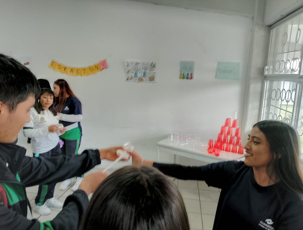 ConalepEca3's tweet photo. Comprometidos en el cuidado de la salud física y emocional de nuestros estudiantes se lleva a cabo el Rally+Vida+Salud, acciones que promueven estilos de vida saludable tanto física como emocional.
@Conalep_Edomex
#ApasionadamenteCONALEP
#ElPoderDeServir
#45CONALEP https://t.co/KN7GgKQHLy
