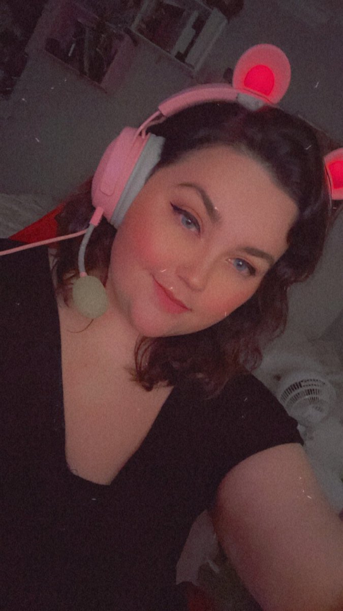 therarest3's tweet image. ✨LIVE: twitch.tv/therarest3 

THE RETURN OF THE SPARKLE✨
Game: Killing Floor 2

I am back and better than ever! Come hang out with me as I play #killingfloor2 !!

#twitch #twitchstreaming #smalltwitchstreamer #live #twitchgamer #twitchstream