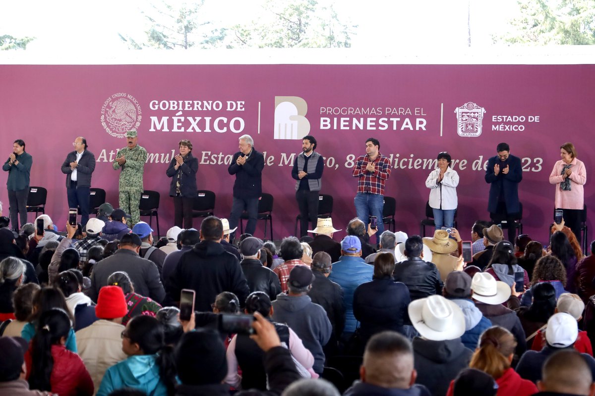 ENCONCRETO_'s tweet photo. Programas para el Bienestar transformarán al Estado de México, afirman Presidente Andrés Manuel López Obrador y la Gobernadora Delfina Gómez Álvarez* https://t.co/fVvXzO2tBx