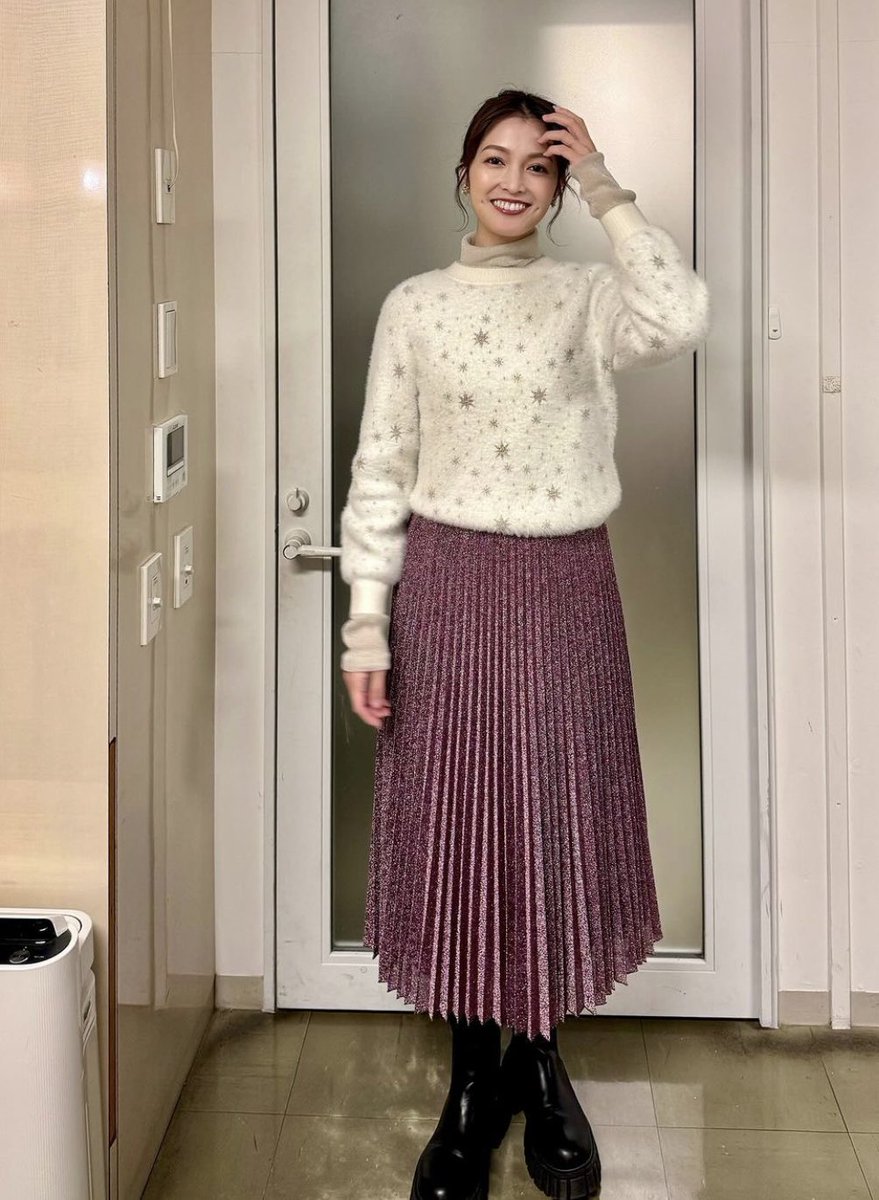 A9Nkx's tweet photo. 🟧アナウンサーニュース🟧
福田典子(テレビ東京)
モヤさまトークイベントのときは
こんな格好でした🥹✨🫶🏻
クリスマス感🎄
outfit #AMAYI
#福田典子 https://t.co/5HFWfQPNb4