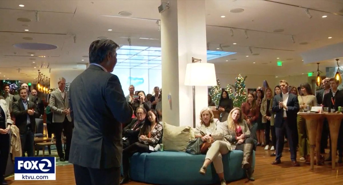 SF_Chamber's tweet photo. 14 innovators in sustainability solutions came to San Francisco this week to launch #YesSF.
🍃 The goal of Yes SF is to bring cutting-edge companies of the future to SF and ramp up their growth by connecting them to key funders & local resources.
📹: https://t.co/qu0vwQBZdo https://t.co/y2ZAj8UAzl