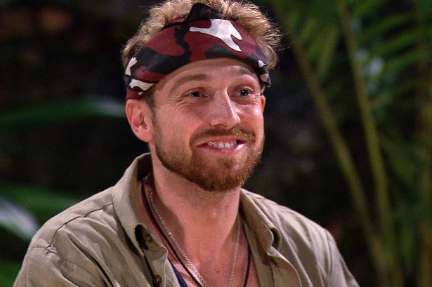 Benonwine tweet media