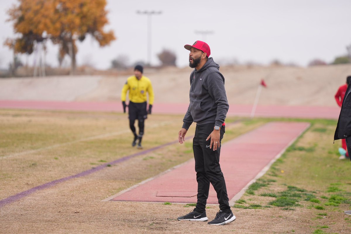 AllStarGameBen's tweet photo. New General of @KermanSoccer_ @Mag12Rocker https://t.co/XgtTL0dgbT