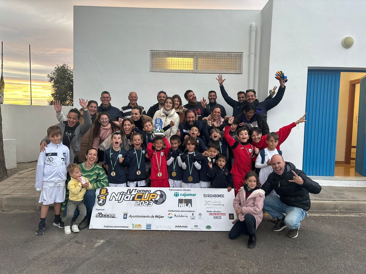 🏆NÍJAR CUP🏆

✅Punto y final maravilloso, donde nuestros equipos compitieron de menos a más en el torneo. Bonita experiencia la vivida estos 3 días.
🥰Gracias a la organización <a href="/nijarcup/">Nijar Cup</a> por vuestro esfuerzo y dedicación. Torneo 💯.

Deseando repetir la experiencia 💙🤍