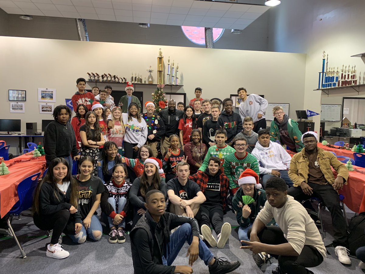 AFJROTCHoover's tweet photo. Great Christmas Party with great cadets.  Food, friends, fun and some amazing fashion by the most stylish instructors around.   @HooverHighBucs @HooverSchools https://t.co/4STD2PYKeG