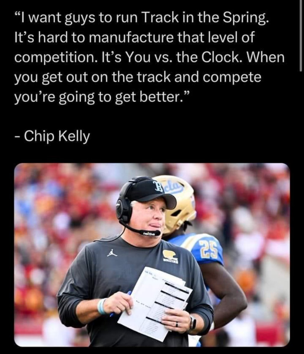 🤔 Weird… who would have thought football players and track and field go together like peanut butter and jelly! <a href="/WMFBBC/">WM Football</a>