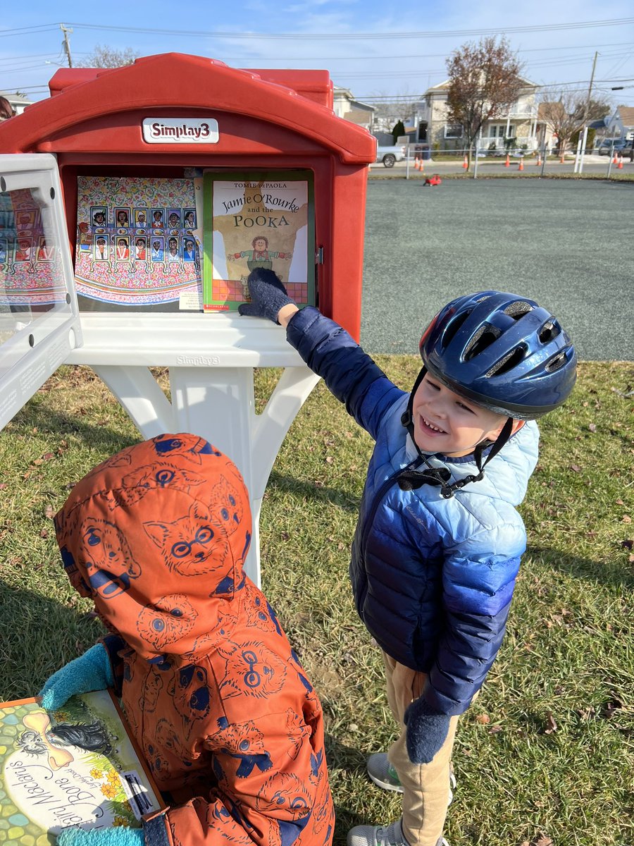 ali__richman's tweet photo. Unveiling the new little library located at the VECC. @AtlanticCoNJDOE @DrAllenMcMillan @NewJerseyDOE https://t.co/YepwJkVBCu