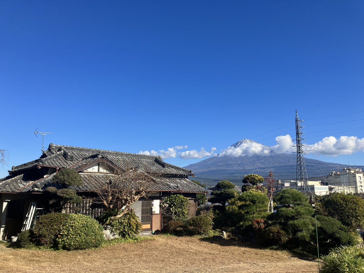 atuatu_G's tweet photo. 絵になる物件です https://t.co/yKHvOkIjbh