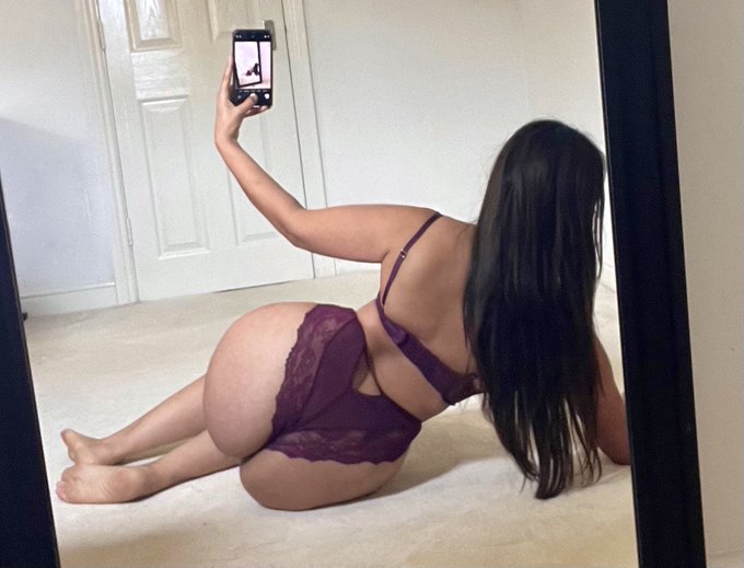 Do you want to play Call of Booty...🎮 https://t.co/pMy9hEIhBR