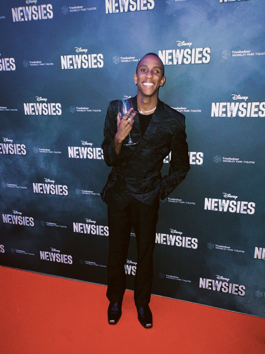 Can’t believe we opened <a href="/newsies_uk/">Newsies</a> a year ago today 🗞️ 

also go vote for us on the <a href="/WhatsOnStage/">WhatsOnStage</a> awards x