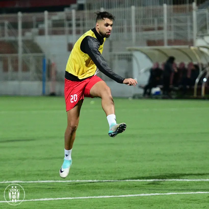 USMAofficiel's tweet photo. Goal shooting focus โฝ๐ฅ
๐ #USMAFFC
#Allezlesrouges ๐ดโซ๐ช https://t.co/Fe2QpJYtTO