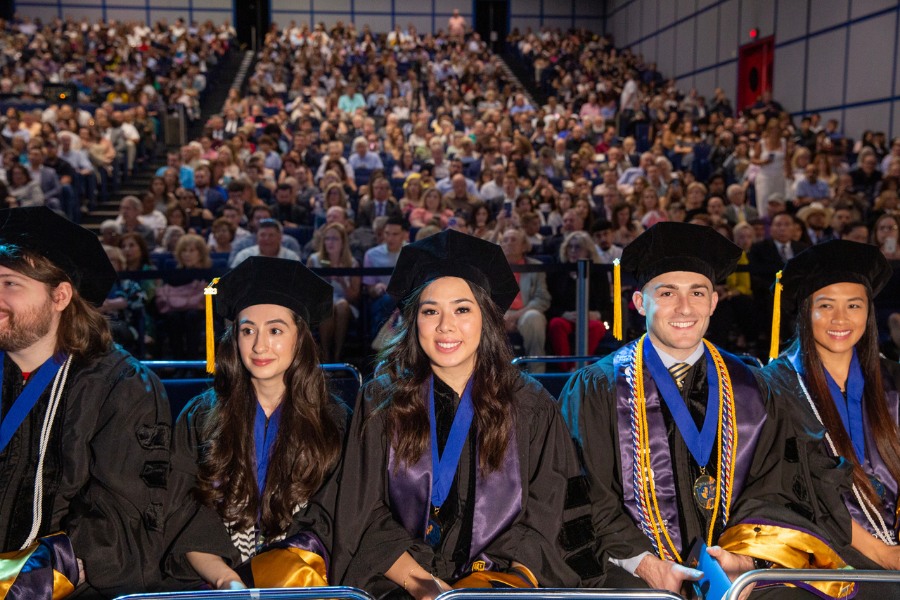 STCL_Houston's tweet image. Enjoy special moments from Spring 2023 Commencement as we look ahead to Fall Commencement. Congrats to the graduating class of Fall 2023! For more info, visit stcl.edu/commencement. Graduates - send in your grad photos to web@stcl.edu. Use #stclgrad on IG &amp;amp; Twitter. #stclgrad