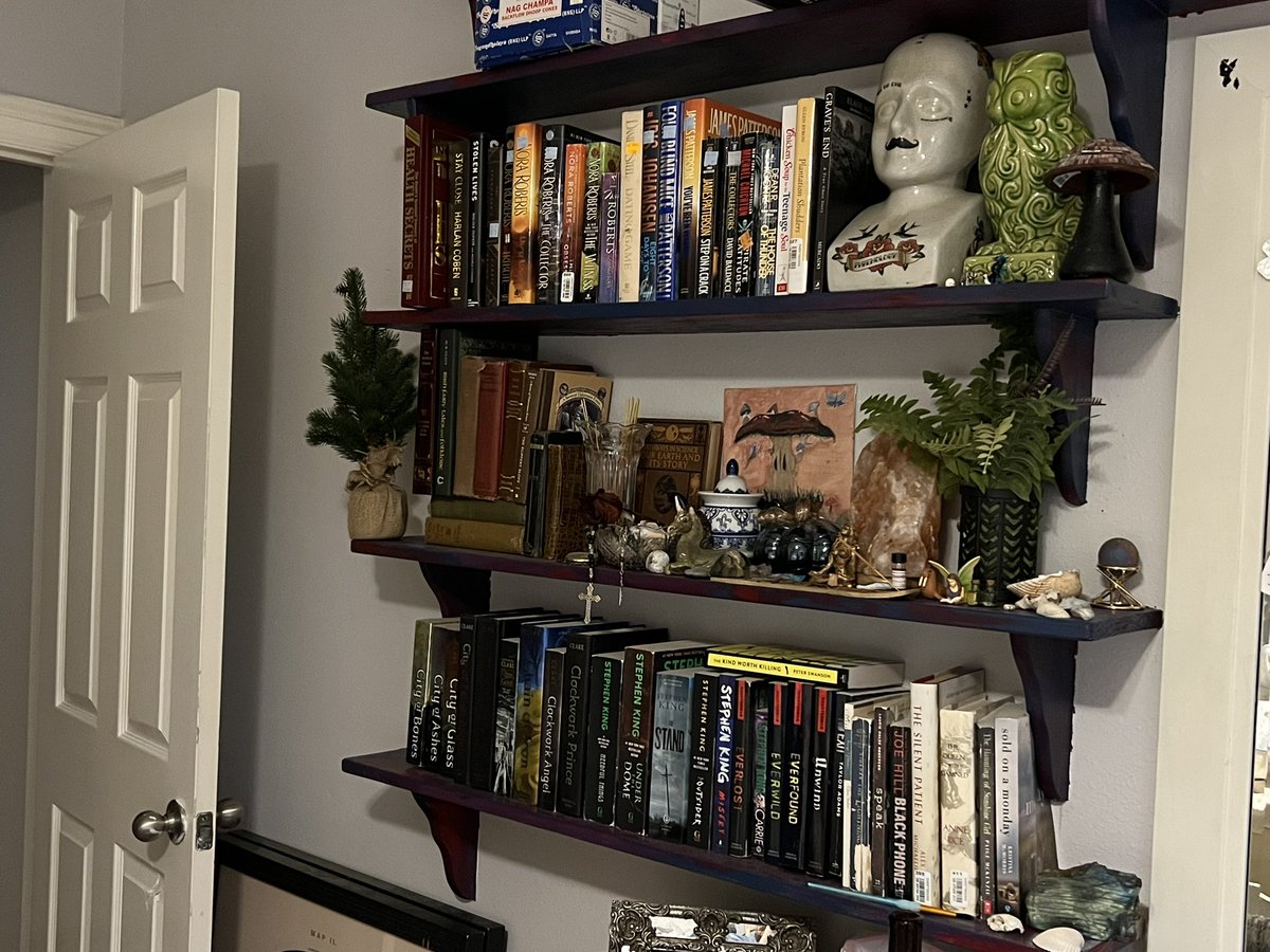 goddessTalulah's tweet photo. look how cute my book shelves are 
send me money so i can buy more books !

paypig | cashcow | whalesub | finsub | cuck | sissy | findom | findomme | humanatm | humanwallet | walkingatm | walkingwallet | walletdrainer | slave | moneyslave | findomgoddess | goddess https://t.co/qPuE2RjKrH