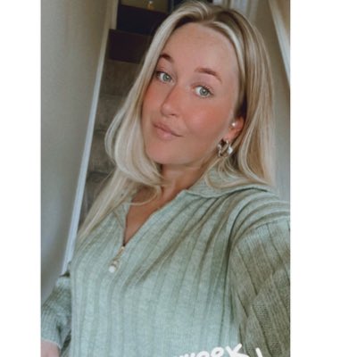 GuilliattL's tweet photo. #NewProfilePic https://t.co/AkfXy4UXcz