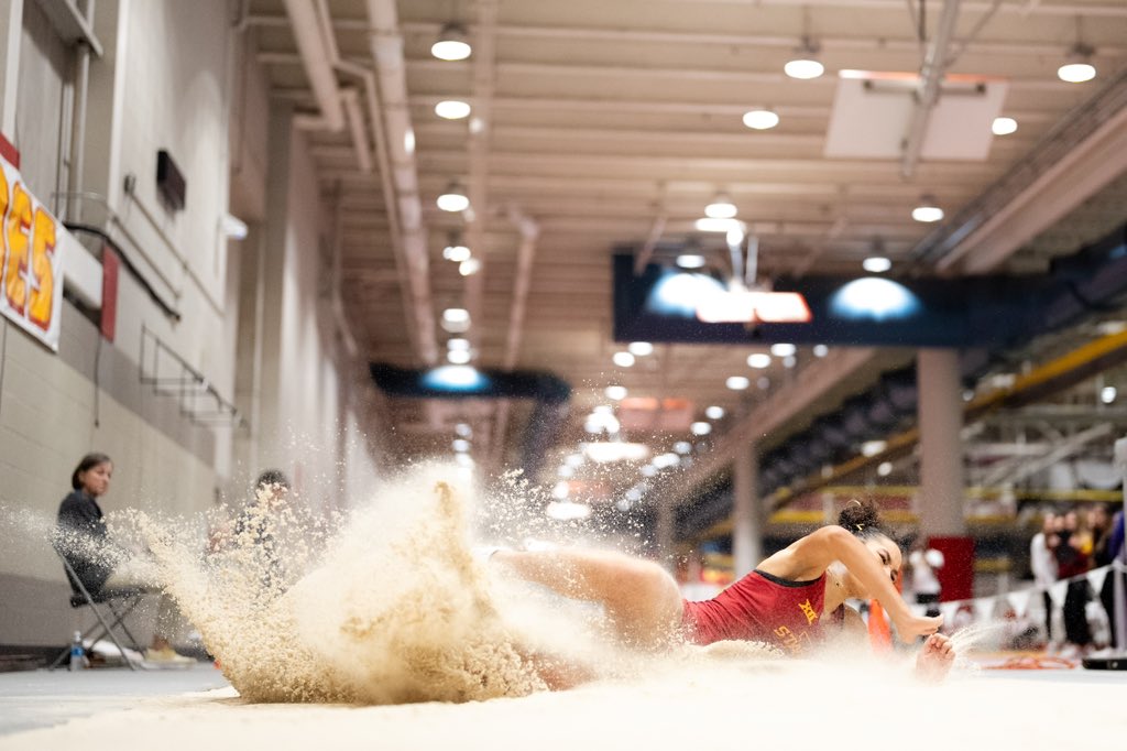 Long jump dominance. 

Sydney Willits (unatt.) improves her indoor long jump PR with 20-11 3/4 to win the pentathlon long jump while Amari Laing goes 19-9 1/2 for 2nd! Amari ties the 10th best ISU performance. 

#CycloneSZN