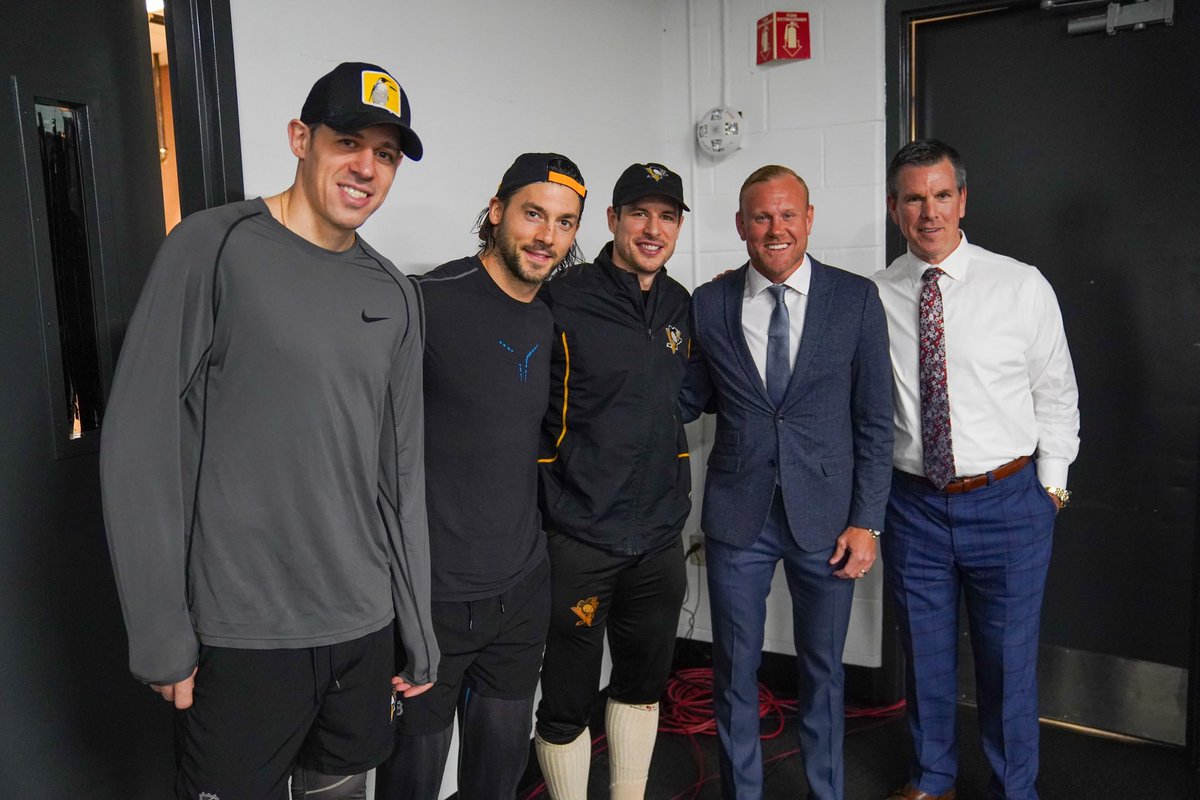 x - Pittsburgh Penguins tweet media