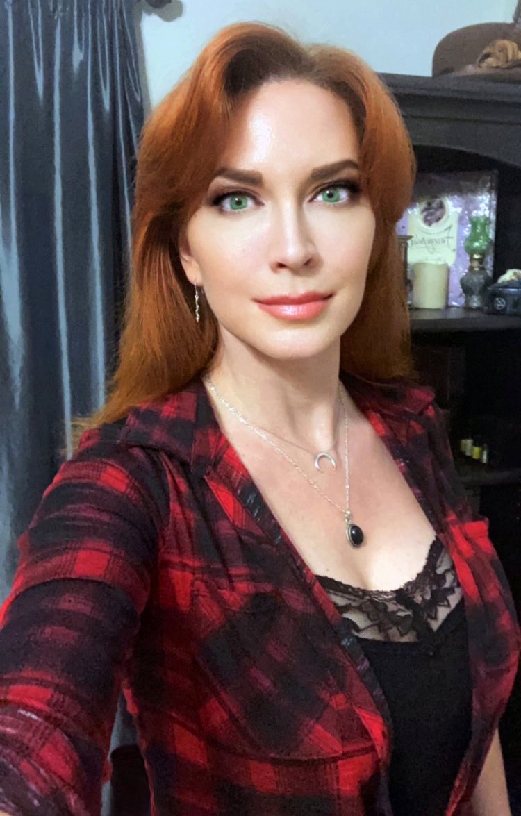 Cosplay Kitten tweet media