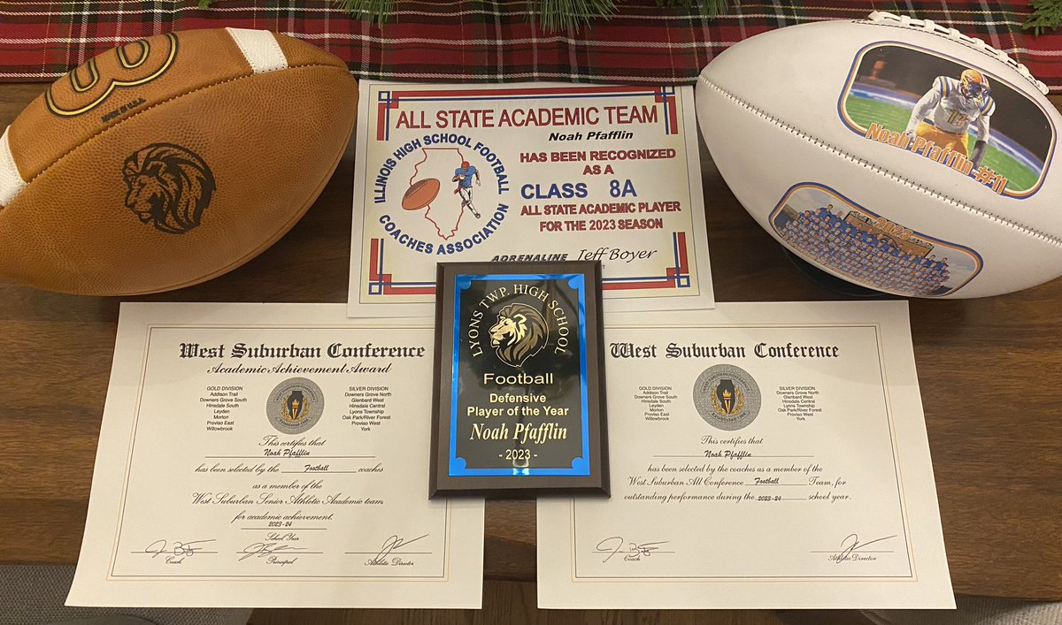 Honored to have been awarded WSC All Conference WSC All Academic Conference IL Academic All-State @LyonsTwpFball Defensive Player Of The Year I am grateful to have served as a team captain this year. Thank you to all my coaches and teammates for making LT Football so special.