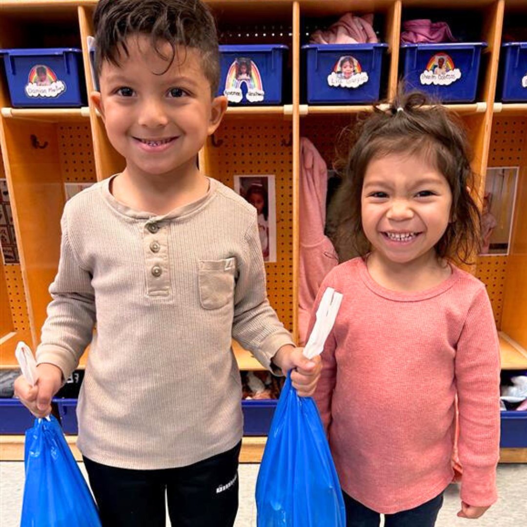 casacentral's tweet photo. Thank you @PepsiCo, for donating nutritious, shelf-stable #FoodforGood meals. We shared these with many of our participants and our Home Care Aide workers! #PepsiCoFoundation, meals like these are always appreciated. #FuelingDreams #IgnitingHope
https://t.co/m7VYkvEBV2 https://t.co/rnk6KaBKAK
