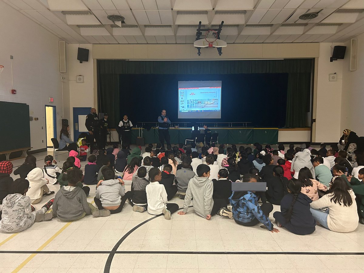 Albion Heights JMS (K-8) TDSB LC1/FOS1 tweet media