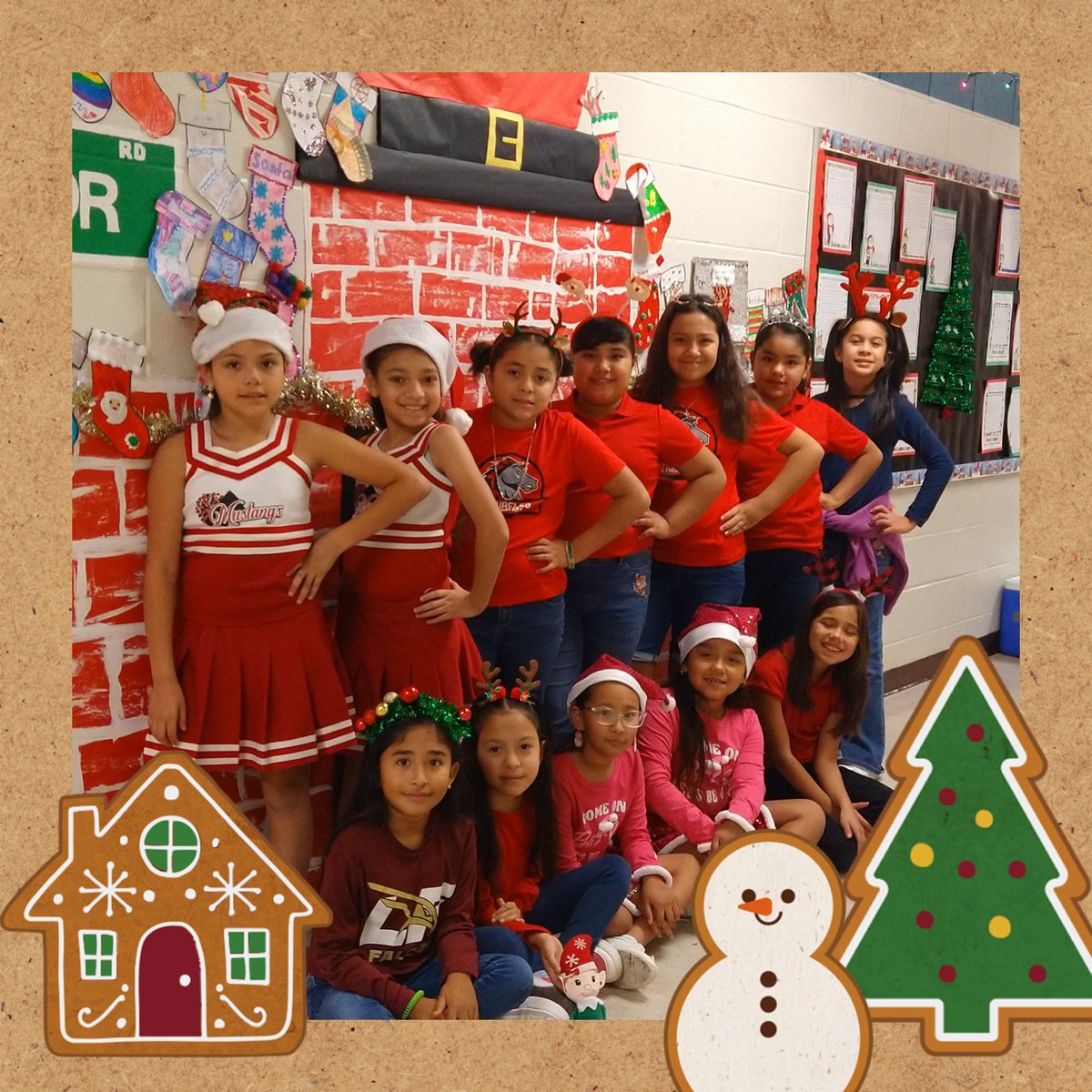 MrsCGarcia_'s tweet photo. 🎄Tree Topper Day 🎄 https://t.co/zGb1oDnVkD