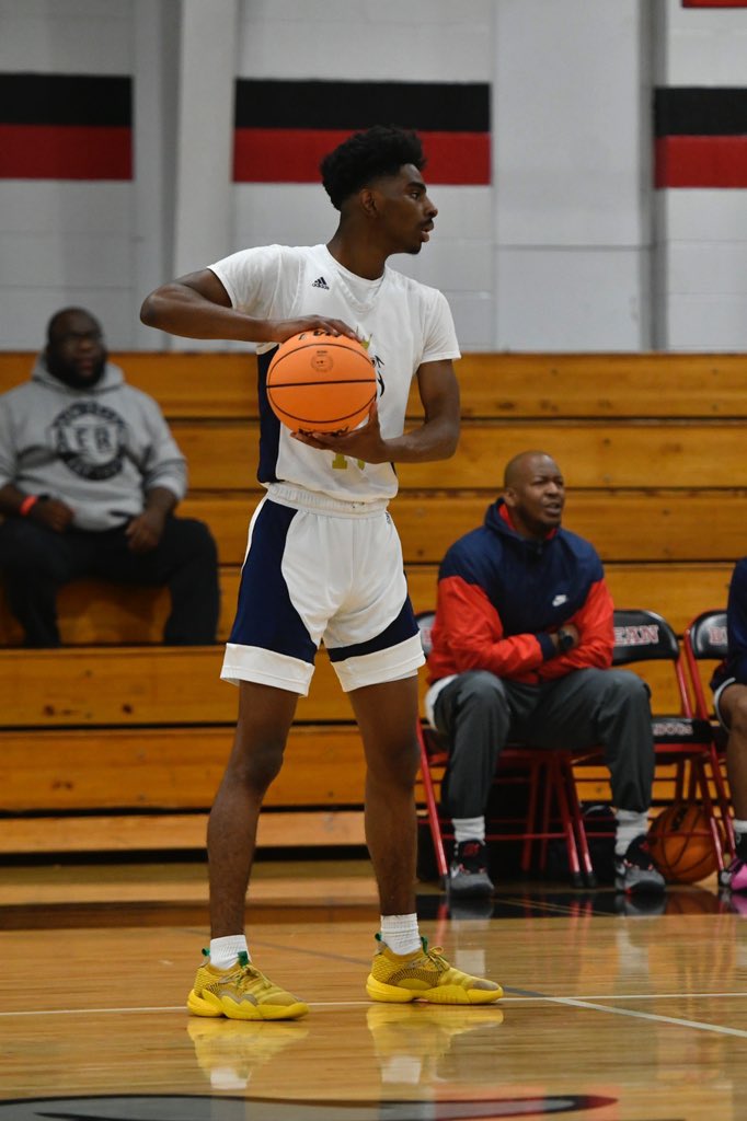 2024 6’6 Kaleb James effectively establishes a strong presence around the glass, showcasing commendable shot-blocking timing and adept transition play. His ability to finish over defenders, coupled with polished shooting mechanics, underscores his offensive prowess. Additionally,