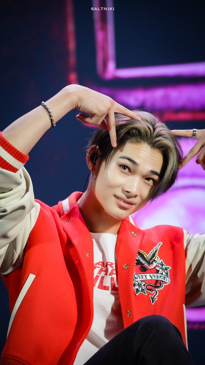 sanohmy's tweet photo. @kentbangtan21 @ENHYPEN_members @ENHYPEN BORN TO SHINE NI-KI 🎉🎈
#DecemberBlossomNI_KI #ニキ18歳祝成人 #니키가_밟은_열아홉번째_스텝 @ENHYPEN_members @ENHYPEN https://t.co/vA4ixCjum0